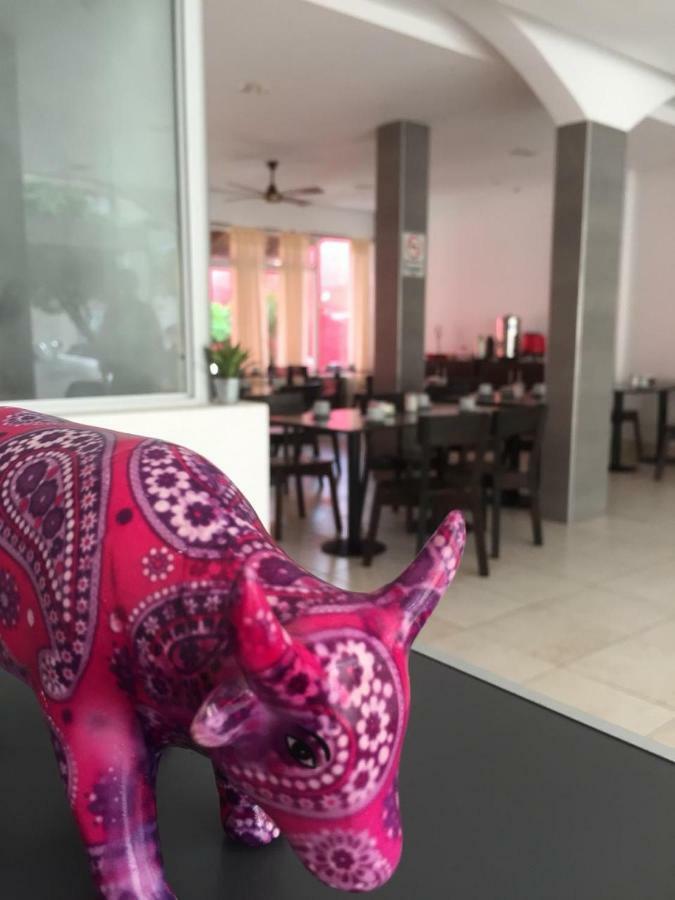 Nilmar Hotel